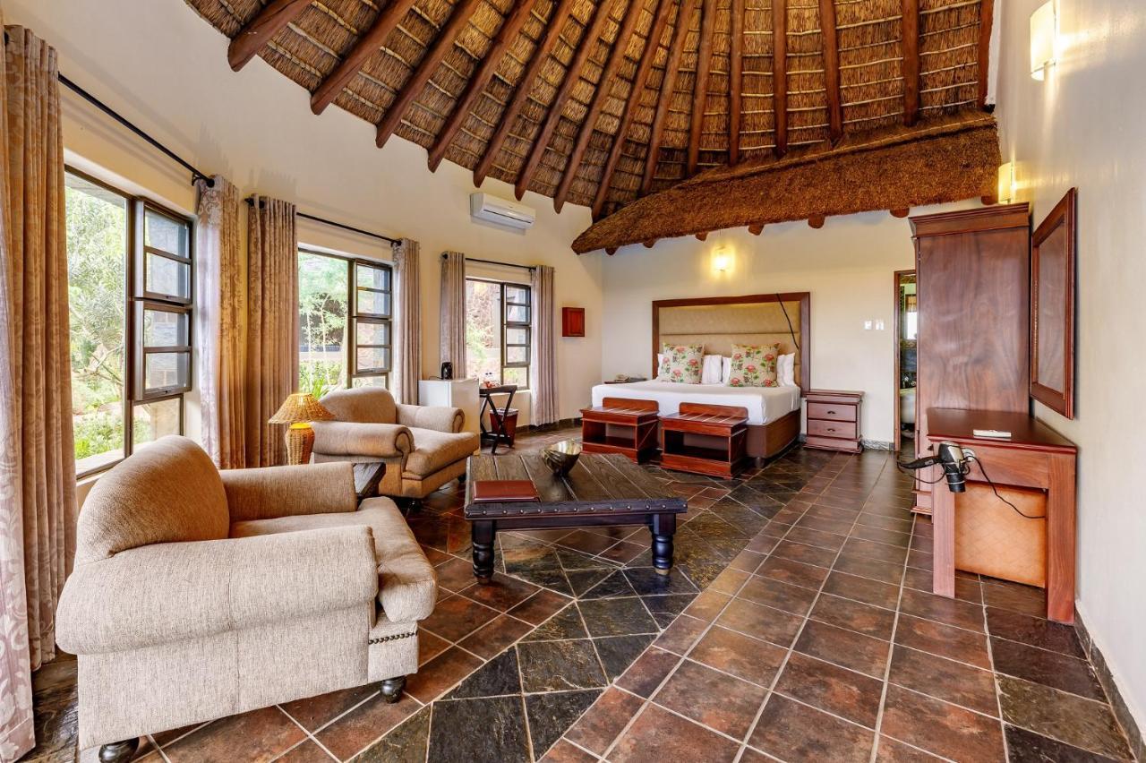 Zulu Nyala Game Lodge Hluhluwe Esterno foto
